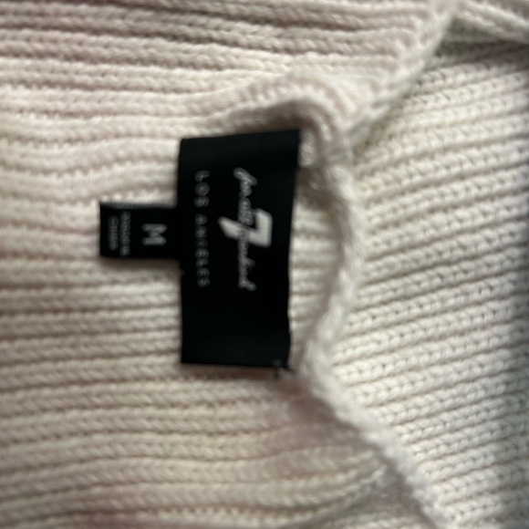 7 for all Mankind silk blend knit top. Size M.  NWOTGS - Picture 3 of 4